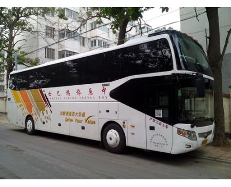 宇通59座旅游大巴車租賃電話